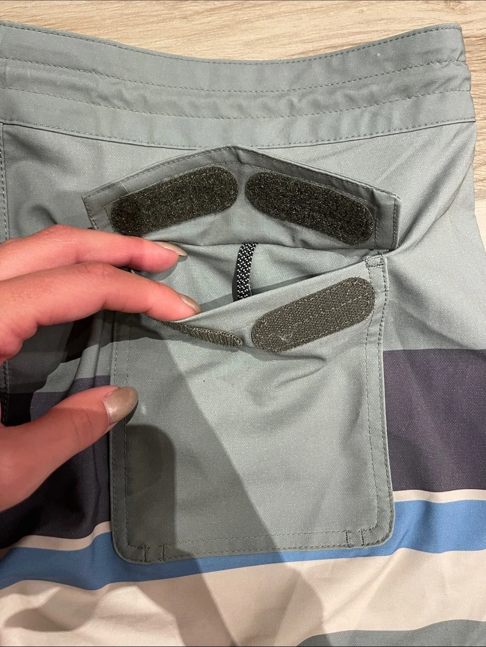 O'Neill Men’s Gray Boardshorts with Navy and Blue Stripes